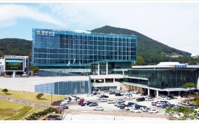 광주시청 2021-04.jpg width: 100%; height : 150px