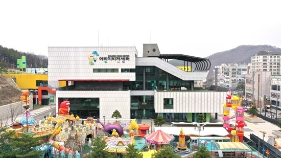 (0331)[보육정책과]남양주시 어린이비전센터, 광주시 벤치마킹 사례로 주목(어린이비전센터 전경).jpg