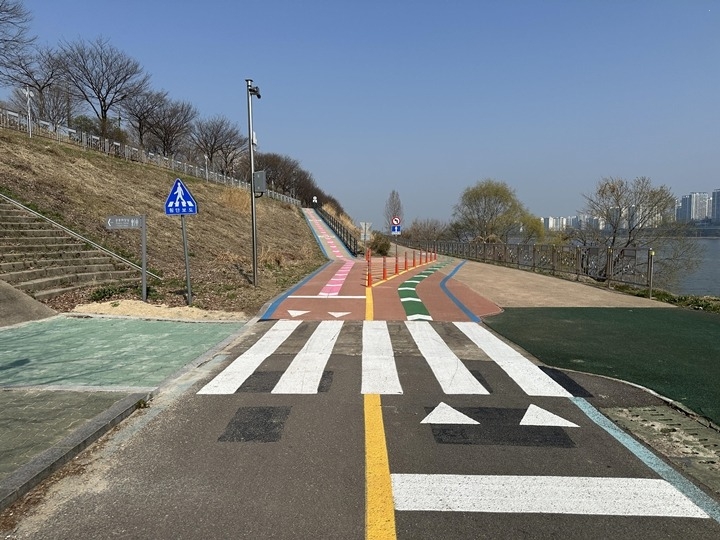 (사진2)하남시, 한강 자전거길 정비… 안전하고 편리한 자전거 친화도시로 도약.jpg