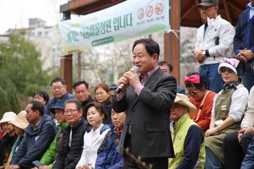 (0415)[별내동]남양주시, 별내동서 주민 중심의 벚꽃축제 열려…지역 화합의 장 마련돼(사진1).JPG