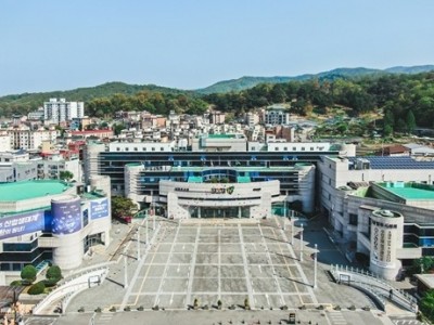 (0430)[도로건설과]남양주시, 퇴계원 도시계획도로 확장공사 준공(시청 전경).jpg
