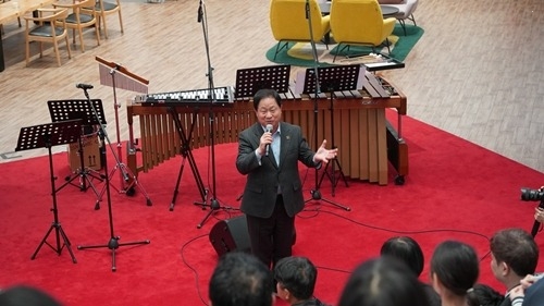 (0508)[도서관정책과]이석영뉴미디어도서관에서 열린 ‘석영랜드’, 어린이날 4,800명 발길 모았다(사진1).JPG