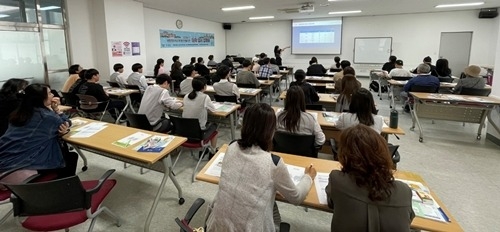(0515)[청년정책과]남양주시, ‘2026 학교 밖 청소년 대입 설명회’ 성황리 개최(사진).jpg