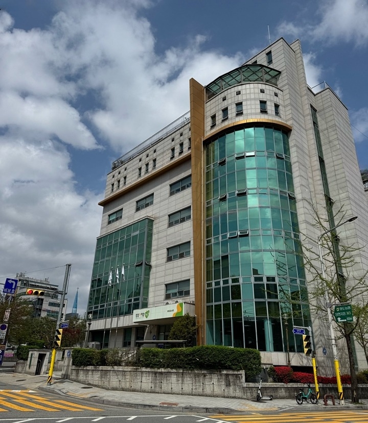 (0523)[도서관운영과]남양주시 화도도서관, ‘2025 시니어 북스타트 시범사업’에 선정(화도도서관 전경).jpeg