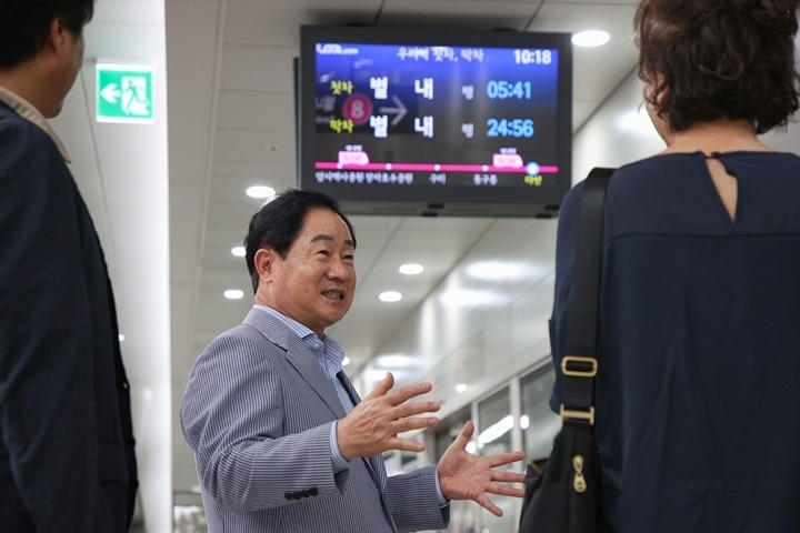 (0528)[대중교통과]남양주시 별내역, 수도권 동북부 광역교통 중심축으로 부상(지난해 8월 별내선 개통 후 점검 사진).jpg