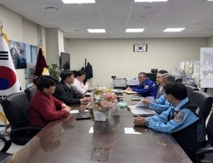 [보도사진] 하남시의회 금광연 의장 등, 운수업계 건의사항 청취 “공정한 택시면허 배정 필요”.JPG