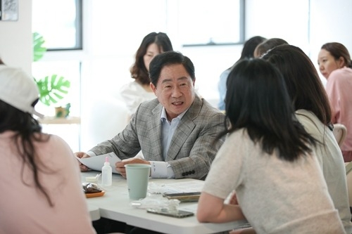 (0617)[청년정책과]남양주시, 청소년 공간 학부모가 체험한다…‘맘편한 펀그라운드 첫 운영(사진2).JPG