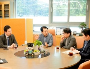 (사진1)남양주시의회, LH 관계자와 3기 신도시 현안사항 논의.jpg