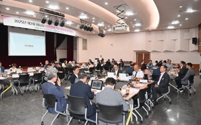 (사진1)하남시 시민참여혁신위원회, 벤치마킹과 숙의로 5개 현안 해법 제시.jpg width: 100%; height : 150px