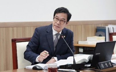 [사진자료] 하남시의회 강성삼 의원.jpg width: 100%; height : 150px