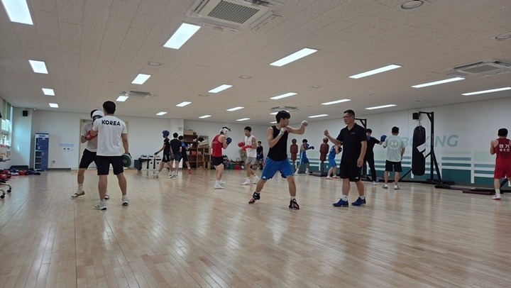 광주시 직장운동경기부 복싱팀, 지역 학생 선수 대상 재능기부 (1).jpg