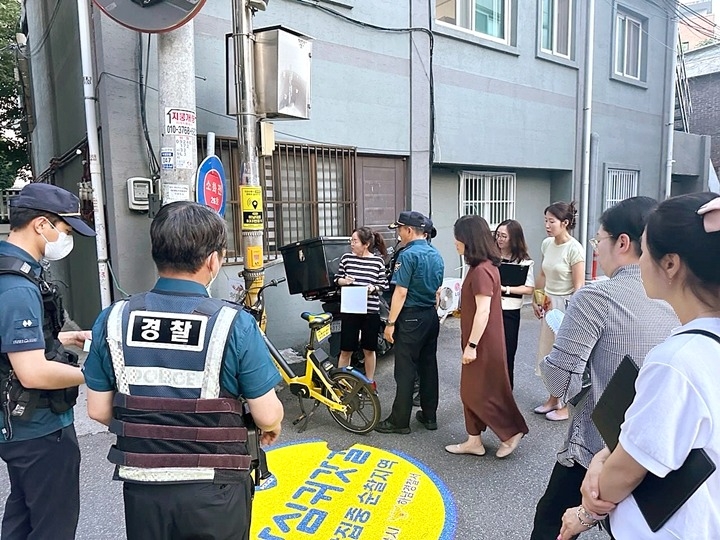 (사진)“여성안심귀갓길, 우리가 지킨다!“ 하남시 민관경 야간 합동 점검.jpg