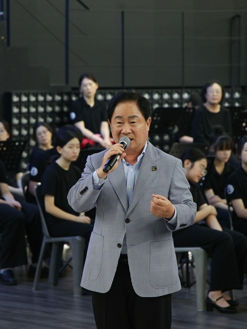 (0730)[화도읍 생활자치과]남양주시 화도청소년오케스트라, 정약용펀그라운드에 수놓은 아름다운 선율(사진1).jpg