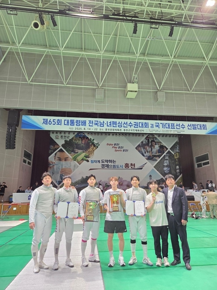 광주시청 펜싱팀, 대통령배 전국 펜싱선수권대회 단체·개인전 석권.jpg