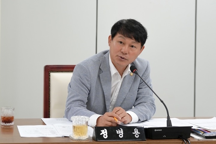 정병용 부의장 2.jpg