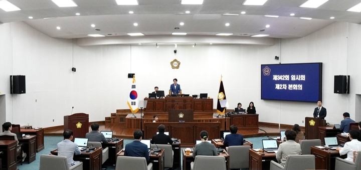 [사진자료] 하남시의회 9월 19일 제342회 임시회 제2차 본회의 금광연 의장 폐회사. (사진_하남시의회 제공).jpg