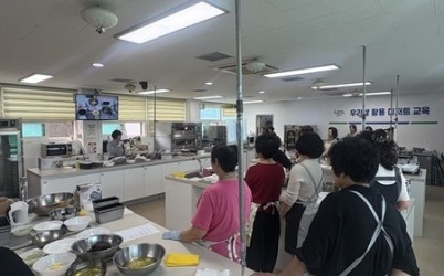 (0929)[농생명정책과]남양주시, 쌀 소비 촉진 위한 ‘우리 쌀 활용 디저트 만들기 교육’ 진행(사진).jpg