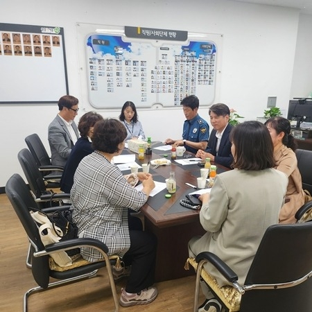 (1002)[오남읍]남양주시 오남읍, 초등학교 등굣길 안전 위한 간담회 개최(사진2).jpg