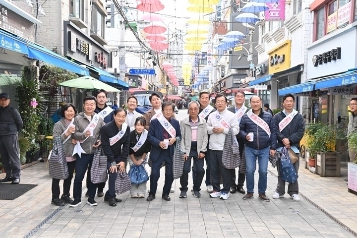 (사진1)하남시, 10월 '전통시장 가는 날' 캠페인 성료.jpg