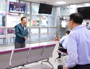 (사진1)이현재 하남시장, ‘안전한 추석 연휴’ 만드는 땀방울에 감사 전해 복사.jpg