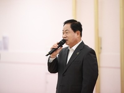 (1017)[여성아동과]남양주시, 간부 공무원 대상 성인지 감수성 및 4대폭력 예방교육 실시(1주광덕 시장).jpg