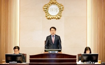 (사진1)남양주시의회, 제315회 임시회 개회.jpg width: 100%; height : 150px