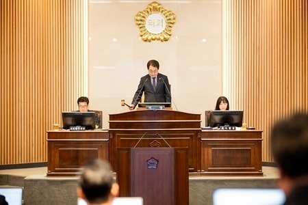 (사진1)남양주시의회, 제316회 제2차 정례회 개회.jpg