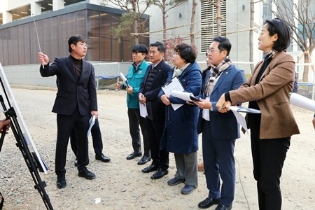 (사진1)남양주시의회 자치행정위원회, 2025년도 공유재산관리계획 심사 대비 현장방문 실시.JPG