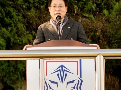 남양주시의회, 화도·수동축구협회장기 축구대회 참석(사진1).jpg