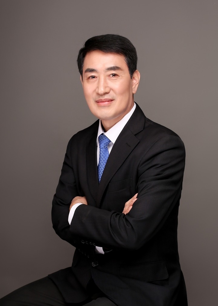 내란 재판부 왜 이러나?