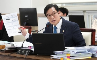 [사진자료]1.jpg width: 100%; height : 150px