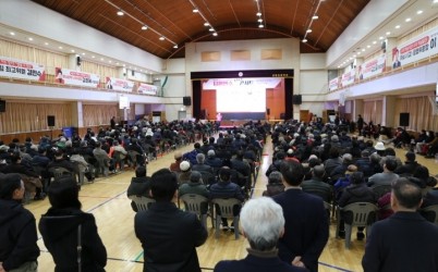 KakaoTalk_20251208_163316150.jpg width: 100%; height : 150px