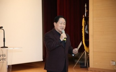 (1216)[노인복지과]‘제4회 남양주시 장기요양인의 날’ 열려(1.축사하는 주광덕 시장).jpg width: 100%; height : 150px