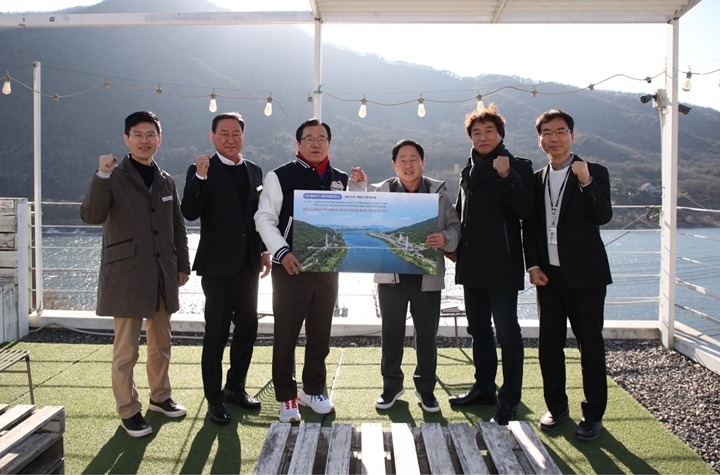 (사진1)하남시-남양주시, 한강 수변 친환경 출렁다리로 ‘상생의 물길’ 잇는다.jpg