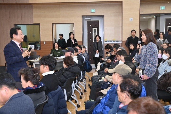 (사진2)이현재 하남시장, 미사1동에서 “미래 성장동력 확보 총력”.jpg