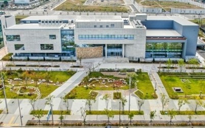 (0113)[정약용도서관과]남양주시, ‘도서관사업소’ 신설 정약용 철학 담은 복합문화 공간 도약(전경).JPG width: 100%; height : 150px