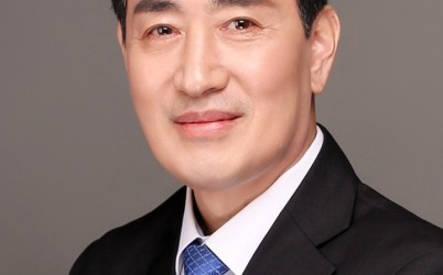 M57A9957-5-7cmn.jpg width: 100%; height : 150px