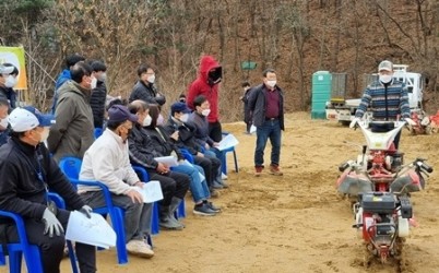 (0227)[농축산지원과]남양주시, 관내 농업인을 위한 ‘2026년 농업기계 안전이용 교육’ 추진(사진).jpg width: 100%; height : 150px