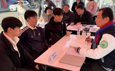 (사진) width: 100%; height : 150px