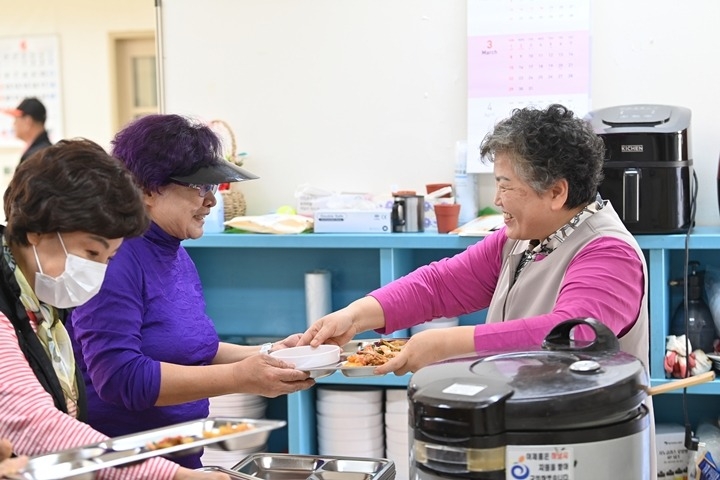 (사진2)차별화된 노인복지 정책으로 살기 좋은 도시 하남.JPG