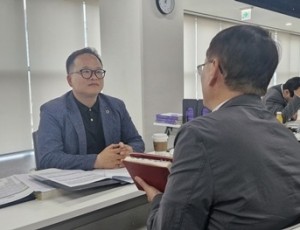 260420 임창휘 의원, 도시계획과 교육의 통합행정 주문......“학교시설 복합화로 지자체-지역주민 상생모델 구축해야 해” (2).jpg