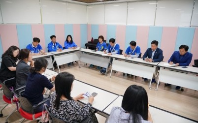 이광재 사진 (2).jpg width: 100%; height : 150px