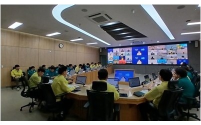 회의사진.jpg width: 100%; height : 150px