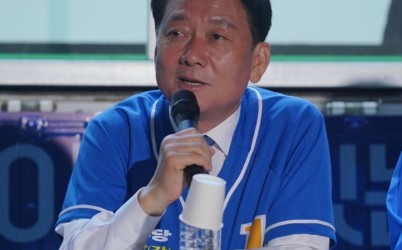 이광재 사진 (1).jpg width: 100%; height : 150px
