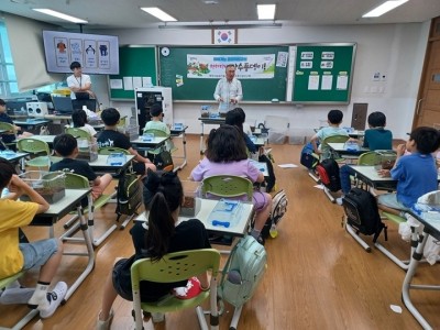 광주시, 초등학생 대상 ‘찾아가는 곤충 체험 교실’ 운영.jpg