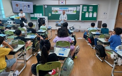 광주시, 초등학생 대상 ‘찾아가는 곤충 체험 교실’ 운영.jpg width: 100%; height : 150px