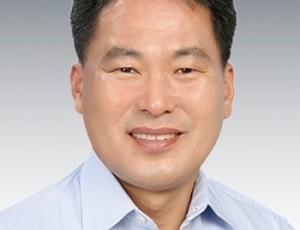 260716__양경석_의원__제12대_전반기_안전행정위원장_선출.jpg