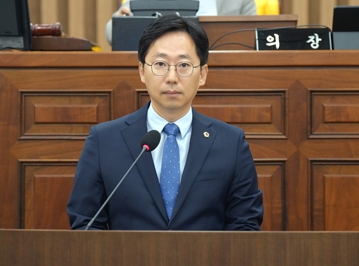 [보도사진]K-스타월드 닮은 캠프콜번 하남시의회 오승철 자치행정위원장 개발 계획 전면 재검토 요구.jpg