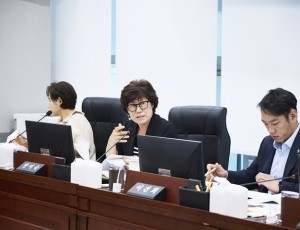 [수정]_260908_방미숙_의원__사회복지사_피눈물로_얼룩진_‘사회복지의_날’_“한시사업_이유로_현장_호응_높은_복지사업_접어선_안_돼(1).jpg