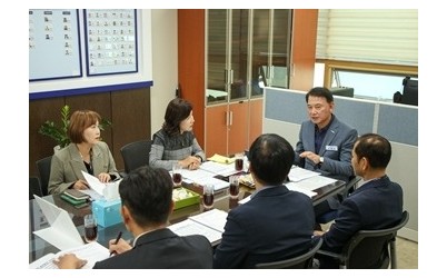(1022)[홍보담당관]최현덕 남양주시장, 별내동서 민원 해법 찾기…2기 현장시장실서 후속 조치 점검(사진2).jpg width: 100%; height : 150px